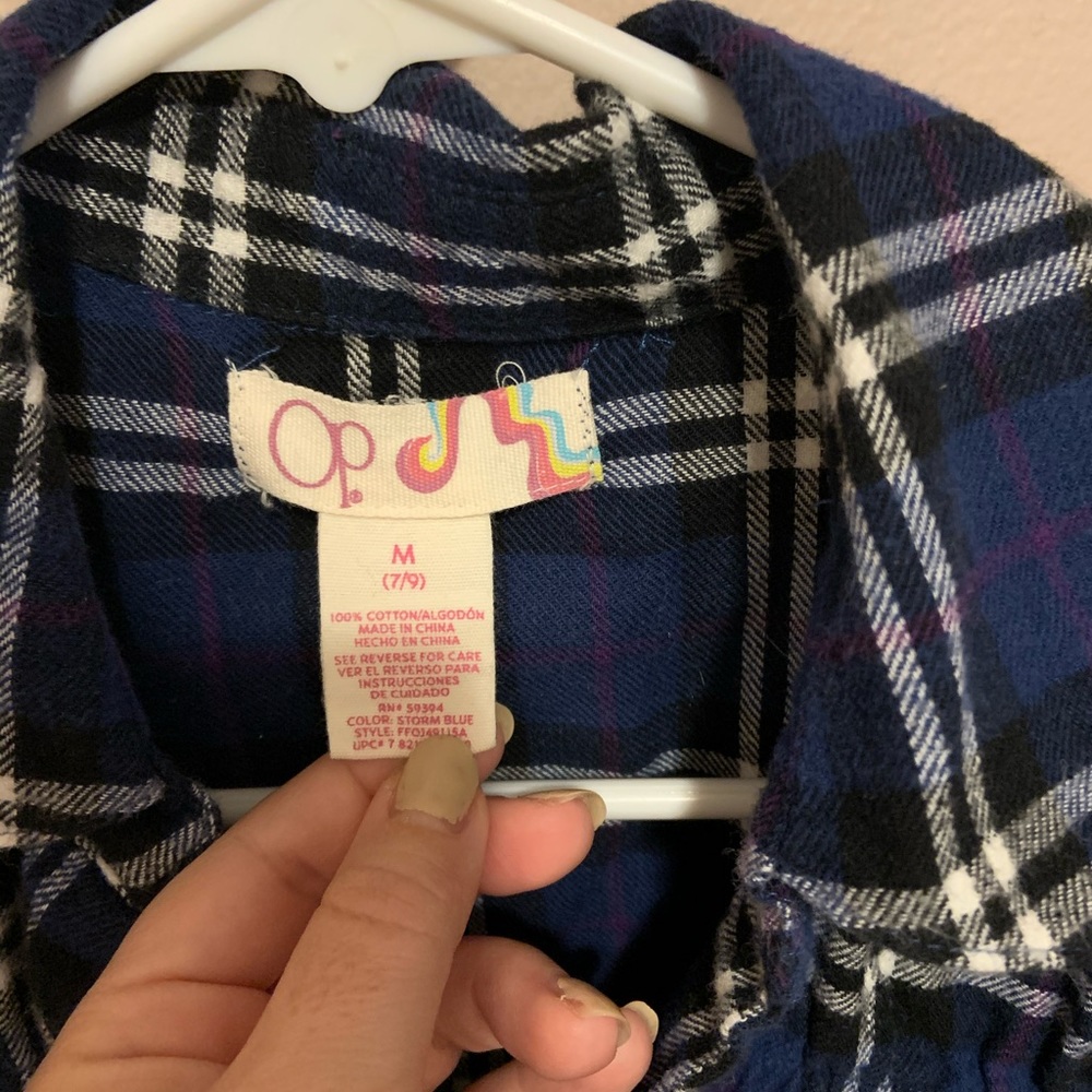Flannel button down. - Picture 3 of 3
